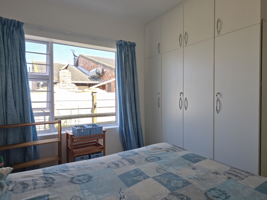 3 Bedroom Property for Sale in Wavecrest Eastern Cape